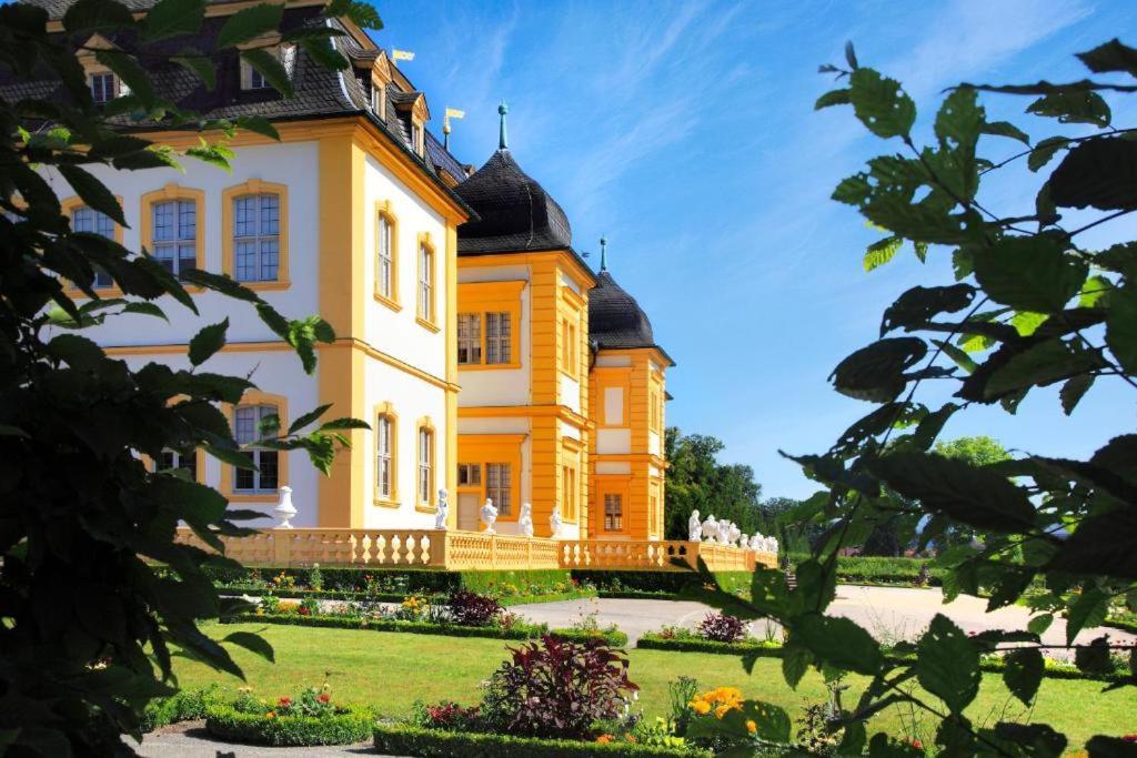 Hotel Müller Café&Wein - Mondholzhotel Veitshöchheim Extérieur photo